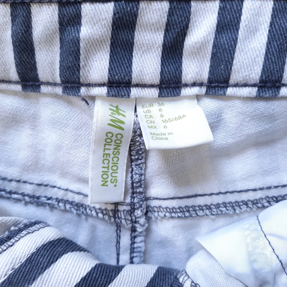 H&M Conscious Collection Blue White Stripe Shorts - Picture 6 of 7